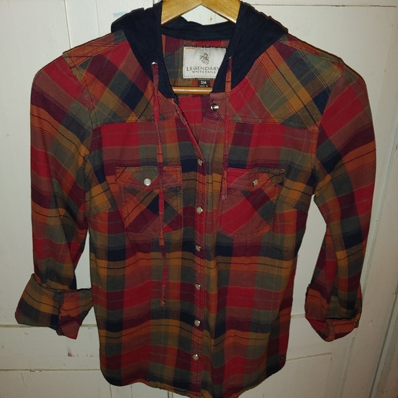 legendary whitetail hooded flannel